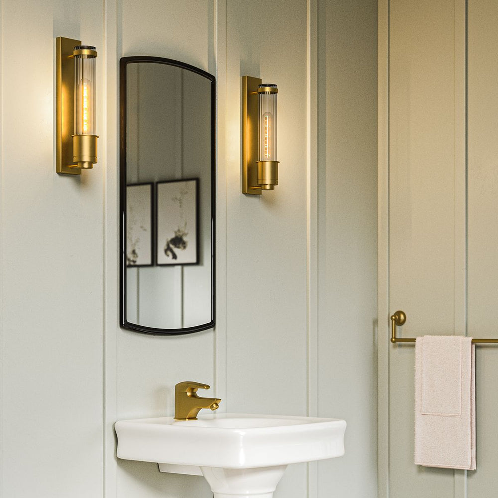 Decolight Trowbridge 1 Light Wall Light Aged Brass