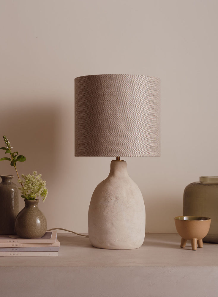 Heathfield & Co Astri Ceramic Table Lamp - Decolight Ltd 